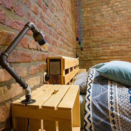 Studio V - Industrial & Original - Old Town Apartment Cluj-Napoca Exterior photo